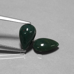 Gemas de heliotropo verde natural de  ct, en forma de pera, opaco