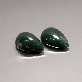 Gemas de heliotropo verde natural de  ct, en forma de pera, opaco