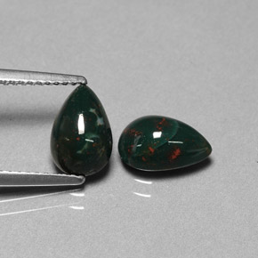 Gemas de heliotropo verde natural de  ct, en forma de pera, opaco