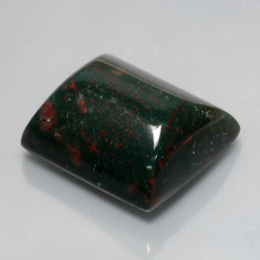 Heliotropo verde natural de 18,65 ct, baguette, opaco