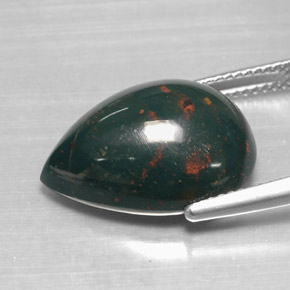 Heliotropo verde natural de 12,07 ct, en forma de pera, opaco