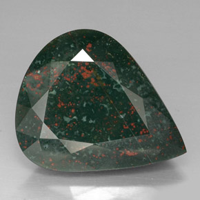 Heliotropo verde natural de 39,03 ct, en forma de pera, opaco