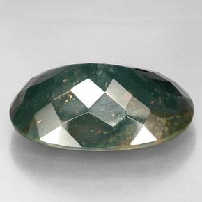 Heliotropo verde natural de 67,31 ct, corte óvalo, opaco