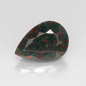 Heliotropo verde natural de 4,83 ct, en forma de pera, opaco