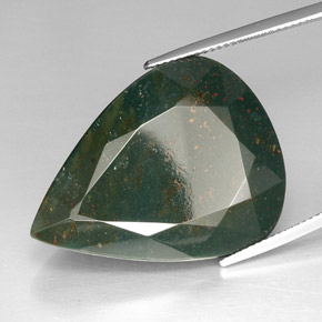Heliotropo verde natural de 39,39 ct, en forma de pera, opaco