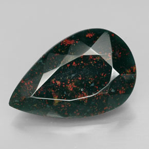 Heliotropo verde natural de 11,42 ct, en forma de pera, opaco