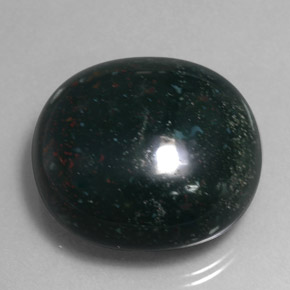 Heliotropo verde natural de 34,59 ct, corte óvalo, opaco