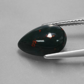 Heliotropo verde natural de 3,23 ct, en forma de pera, opaco