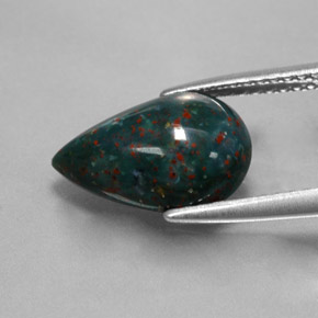 Heliotropo verde natural de 2,70 ct, en forma de pera, opaco