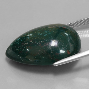 Heliotropo verde natural de 34,01 ct, en forma de pera, opaco