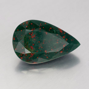Heliotropo verde natural de 3,10 ct, en forma de pera, opaco