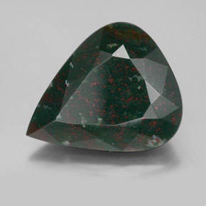 Heliotropo verde natural de 8,89 ct, en forma de pera, opaco