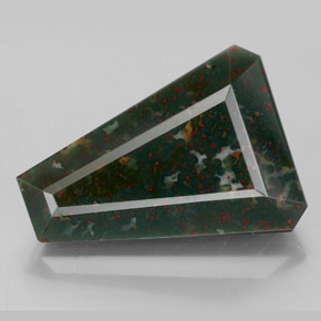 Heliotropo verde natural de 7,35 ct, forma elegante, opaco