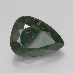 Heliotropo verde natural de 15,21 ct, en forma de pera, opaco