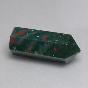 Heliotropo verde natural de 17,51 ct, forma elegante, opaco