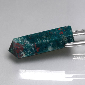Heliotropo verde natural de 13,22 ct, forma elegante, opaco