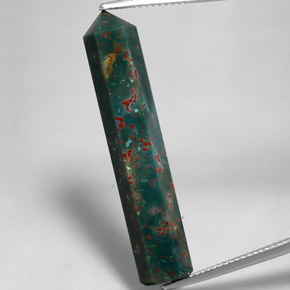 Heliotropo verde natural de 15,50 ct, forma elegante, opaco