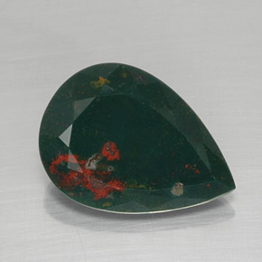 Heliotropo verde natural de 7,08 ct, en forma de pera, opaco