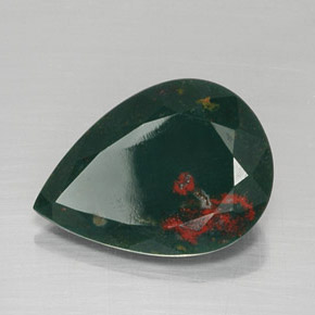 Heliotropo verde natural de 7,08 ct, en forma de pera, opaco