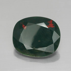 Heliotropo verde natural de 8,85 ct, corte óvalo, opaco