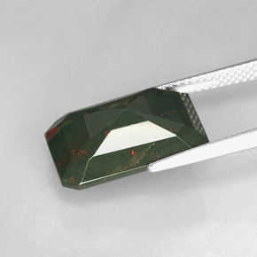 Heliotropo verde natural de 7,68 ct, corte esmeralda, opaco
