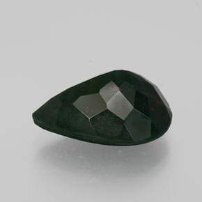 Sanguinaria Verde moteado natural de 8.47 ct, En forma de pera, Opaco