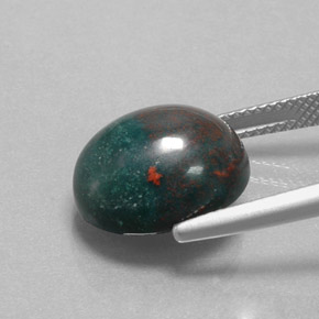 Heliotropo verde natural de 8,92 ct, corte óvalo, opaco