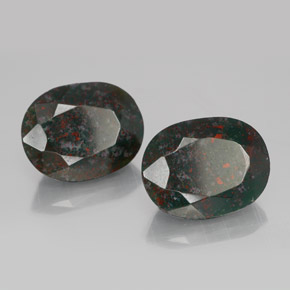 Gemas de heliotropo verde natural de  ct, corte óvalo, opaco