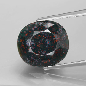 Heliotropo verde natural de 6,30 ct, corte óvalo, opaco