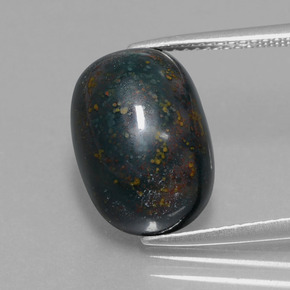 Heliotropo verde natural de 8,99 ct, corte óvalo, opaco
