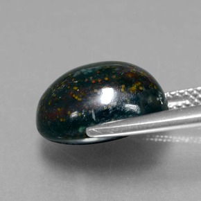 Heliotropo verde natural de 6,89 ct, corte óvalo, opaco
