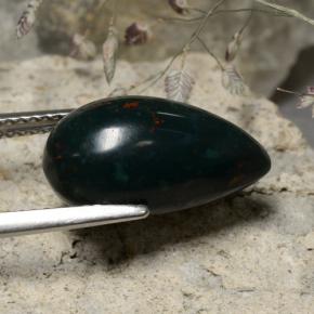 Heliotropo verde natural de 5,92 ct, en forma de pera, opaco