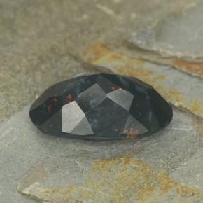 Heliotropo verde natural de 3,97 ct, corte óvalo, opaco