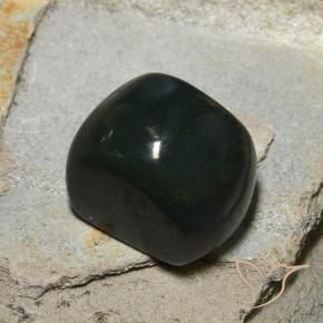 Sanguinaria Verde oscuro natural de 13.06 ct, Forma Cojín, Opaco