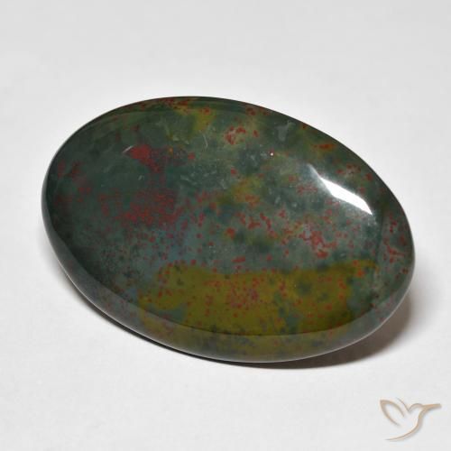 Sanguinaria Verde y rojo natural de 29.70 ct, Ovalada, Opaco