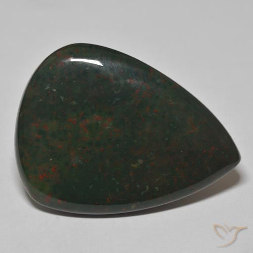 Sanguinaria Verde con rojo natural de 41.55 ct, En forma de pera, Opaco