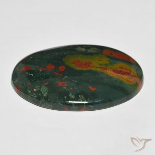 Sanguinaria Multicolor natural de 31.60 ct, Ovalada, Opaco