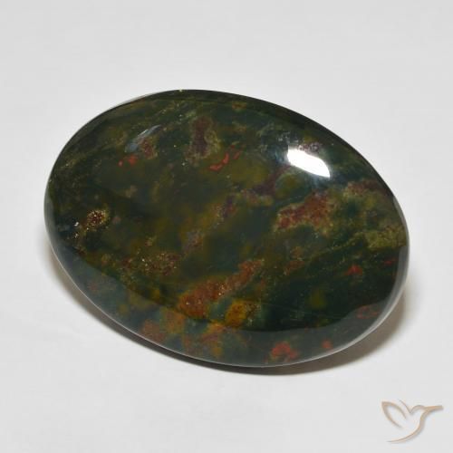 Sanguinaria Verde y rojo natural de 39.09 ct, Ovalada, Opaco