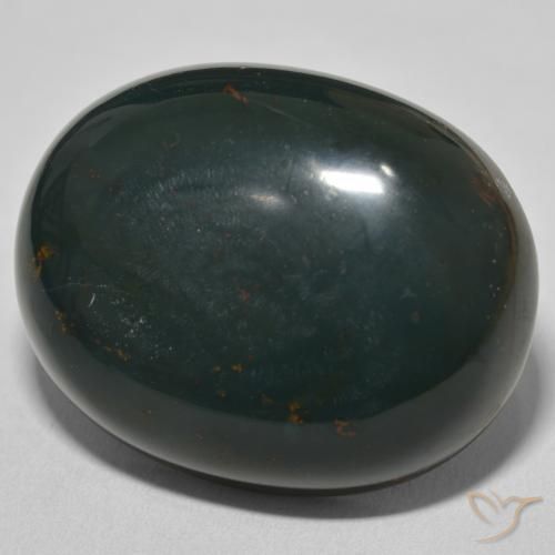 Sanguinaria Verde oscuro medio natural de 53.44 ct, Ovalada, Opaco