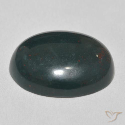 Sanguinaria Verde oscuro medio natural de 17.00 ct, Ovalada, Opaco