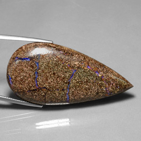 Ópalo boulder multicolor natural de 52,57 ct, en forma de pera, opaco