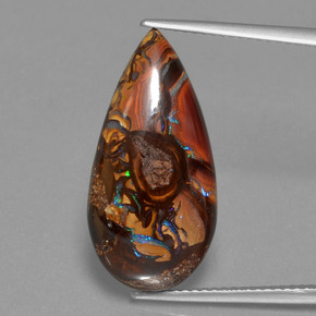 Ópalo boulder multicolor natural de 11,35 ct, en forma de pera, opaco