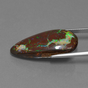 Ópalo boulder multicolor natural de 22,94 ct, en forma de pera, opaco