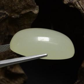 Calcita Verde grisáceo natural de 42.56 ct, Corte Cojín, Translúcido