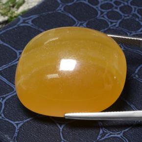 Calcita Naranja natural de 119.60 ct, Corte Cojín, Translúcido