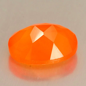 Cornalina Naranja natural de 1.88 ct, Corte Óvalo, Translúcido