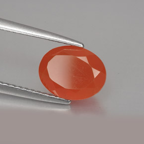 Cornalina Naranja rojizo natural de 1.54 ct, Corte Óvalo, Translúcido