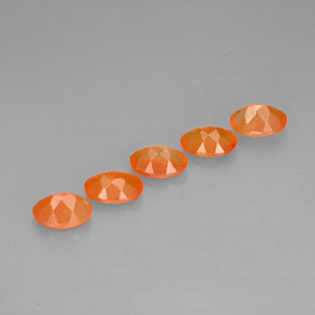Gemas de cornalina naranja natural de  ct, transparente, transparente / translúcido