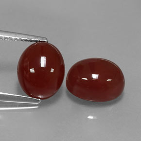 Gemas de cornalina rojo natural de  ct, corte óvalo, translúcido