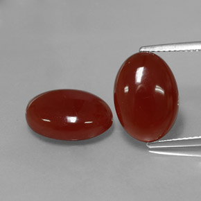 Gemas de cornalina rojo natural de  ct, corte óvalo, translúcido